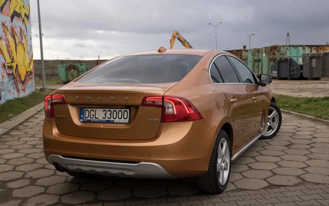 Volvo S60 cena 38500 przebieg: 348000, rok produkcji 2010 z Września małe 172